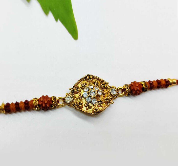 Attractive Diamond Stone Center Piece Bhaiya Rakhi