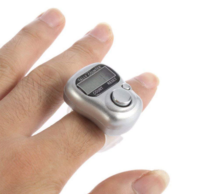 5-Digit Tally Clicker Counter Finger Clicker Ring Electronic Light Digital Counting Machine For Cricket Umpire And Various Counting Purpose (1Qty, Multicolor, Plastic)